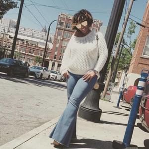 Meet your Posher, Khadejah